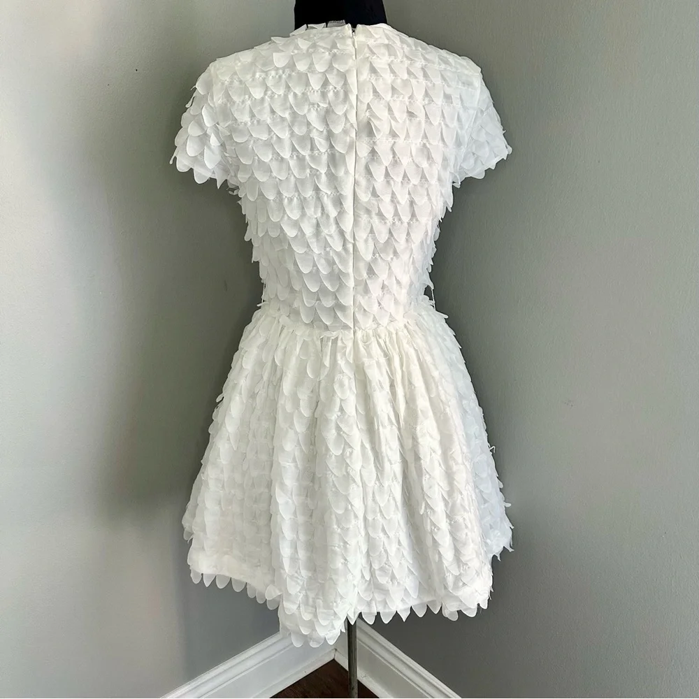 OMR x ELLIATT: Amberwing Dress In White Size S - Picture 3 of 16